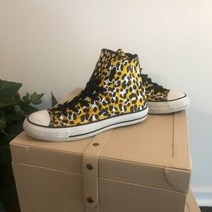 Women’s Converse